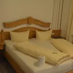 玫瑰酒店 Weißenhorn