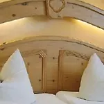 玫瑰酒店