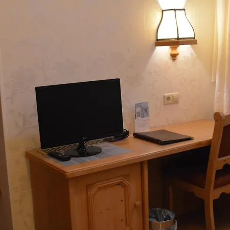 Hotel-gasthof Zur Rose Hotel 3*