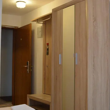 Hotel-gasthof Zur Rose 3*