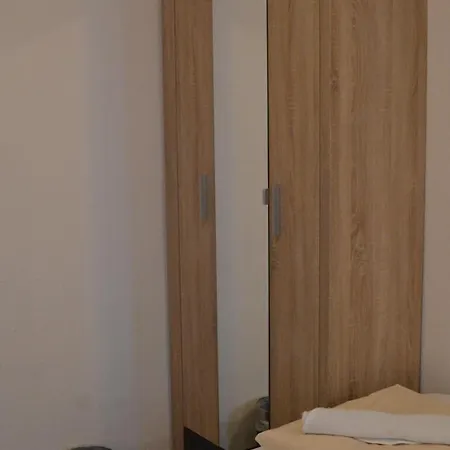 Hotel Hotel-gasthof Zur Rose 3*