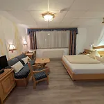 Hotel-gasthof Zur Rose Hotel