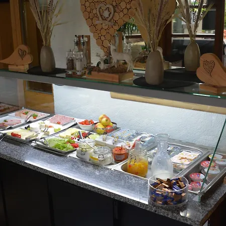 فندق Hotel-gasthof Zur Rose Weißenhorn