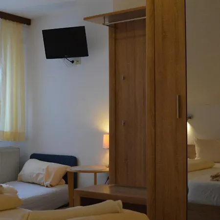 Hotel-gasthof Zur Rose Hotel