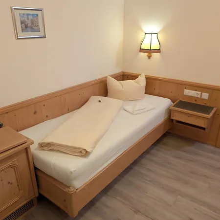 Hotel-gasthof Zur Rose Hotel 3*