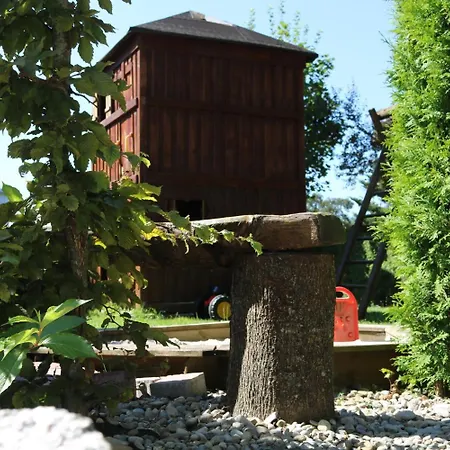 Hotel-gasthof Zur Rose فندق 3*