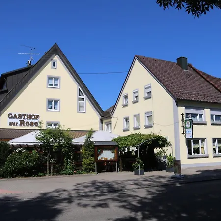 Hotel-gasthof Zur Rose فندق