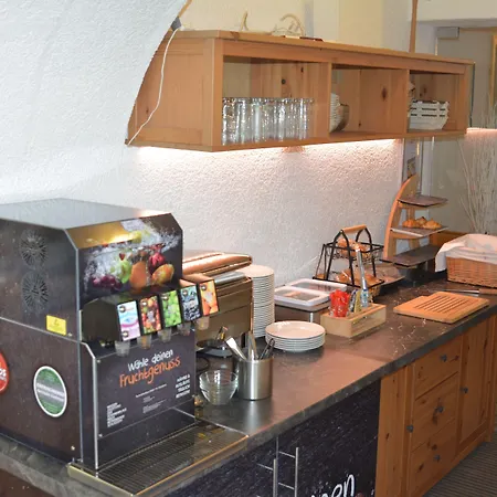 Hotel-gasthof Zur Rose 3*